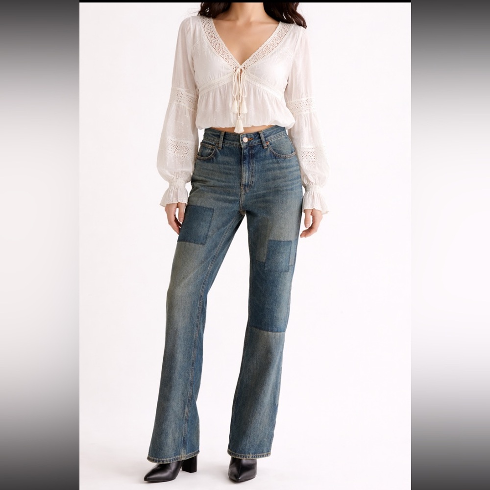 133. Good American The Khloe High Waist Patch Denim Straight Leg
 Jeans 10/30